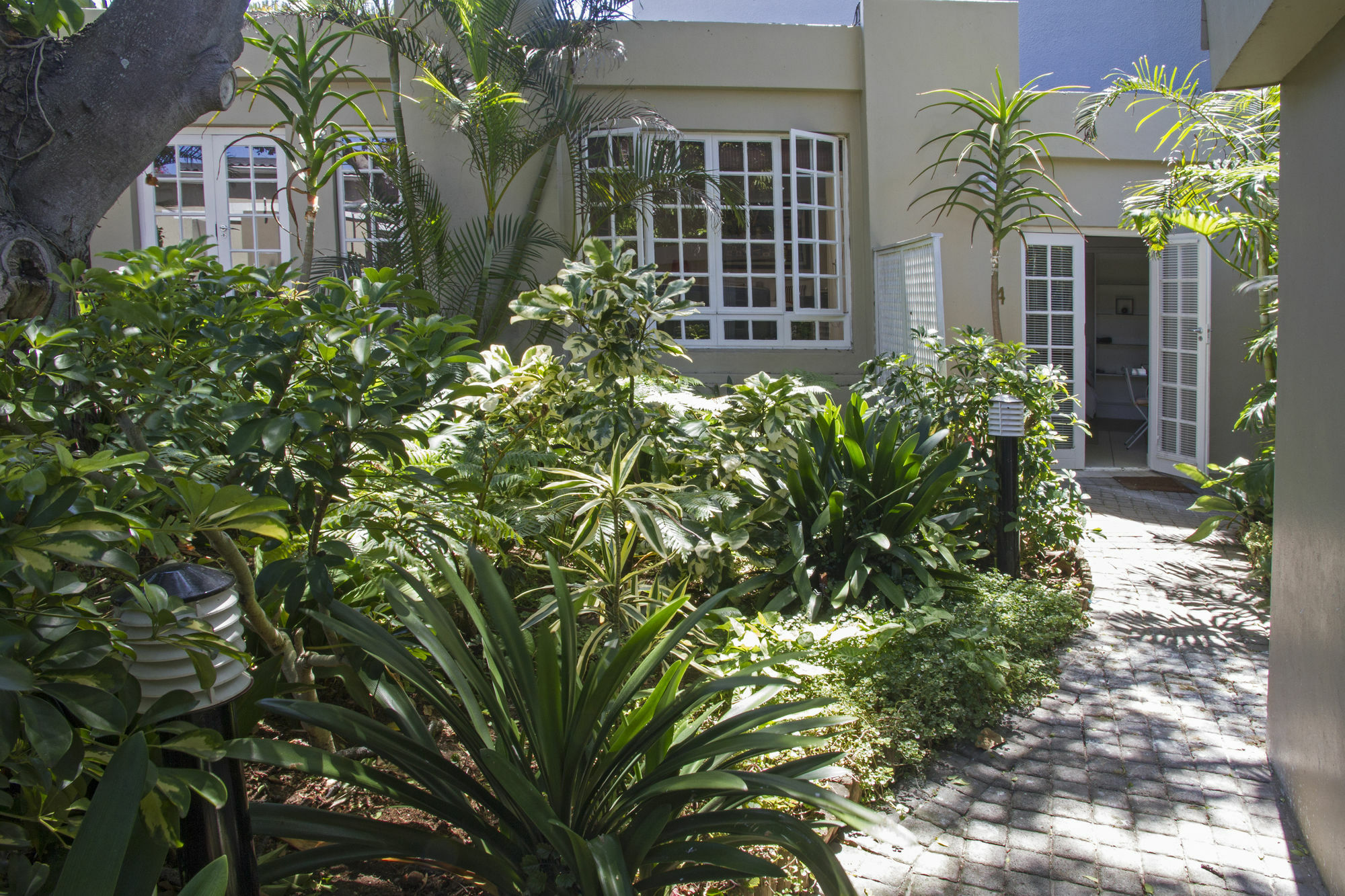 Conifer Beach House Port Elizabeth Bagian luar foto