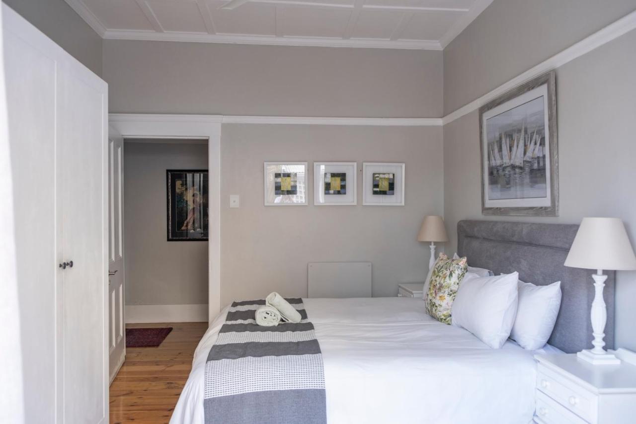 Conifer Beach House Port Elizabeth Bagian luar foto