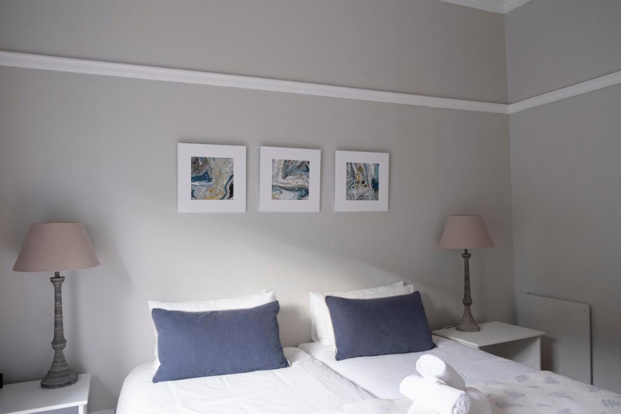 Conifer Beach House Port Elizabeth Bagian luar foto